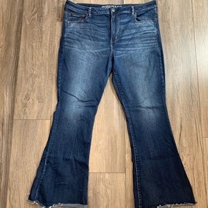 American Eagle Hi Rise Slim Flare Jeans 20 Short